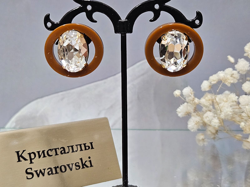 Серьги 1554006600331: цена 1800 рублей.