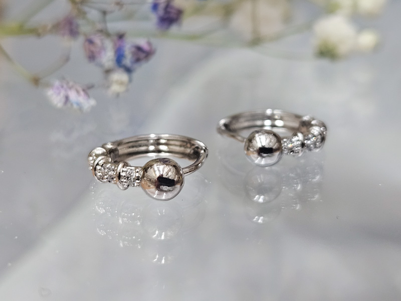 Серьги 2249026600100: цена 260 рублей.