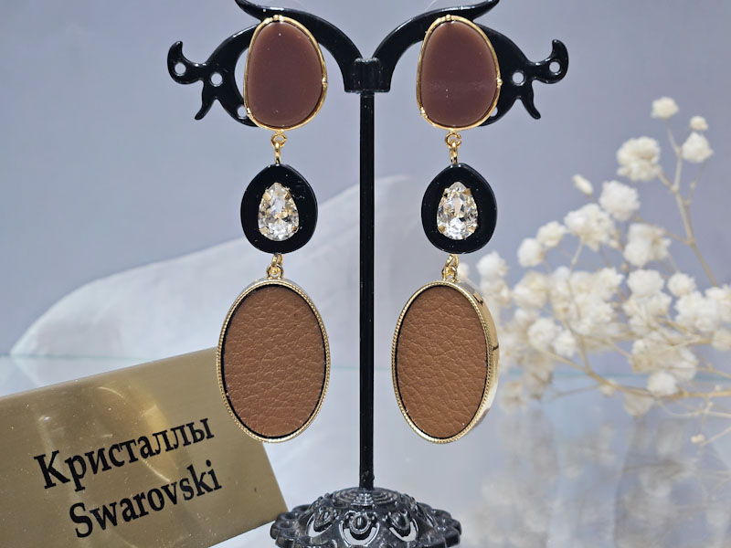 Серьги 1554006600164: цена 2295 рублей.