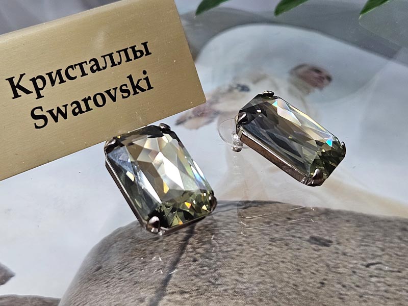 Серьги 1448005400187: цена 1525 рублей.