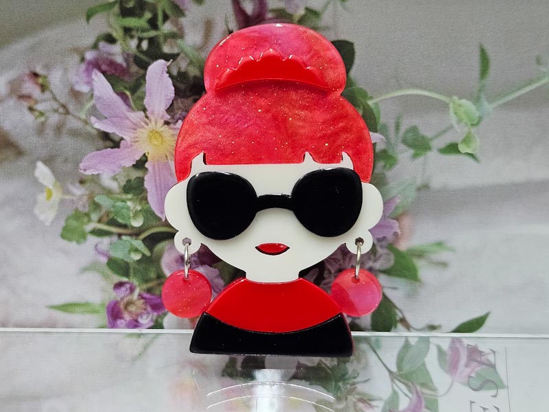 Брошь 1816006500067: цена 575 рублей.