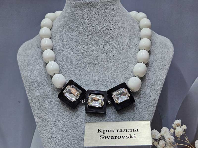 Подвеска 1554006600287: цена 4750 рублей.